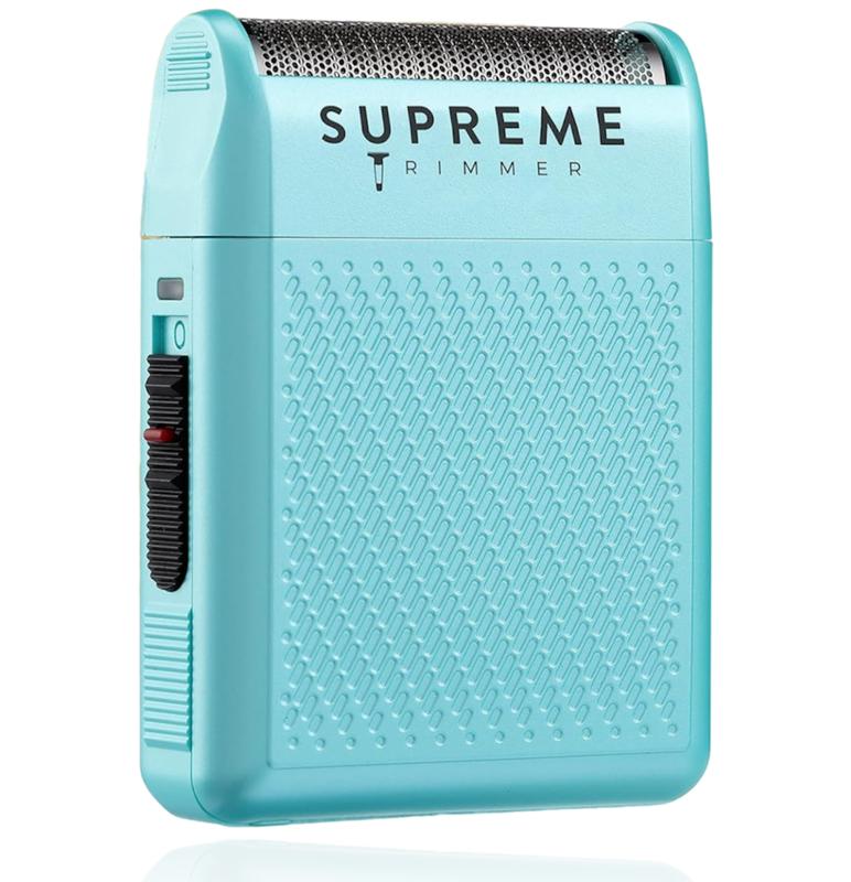Solo pocket foil shaver in light blue